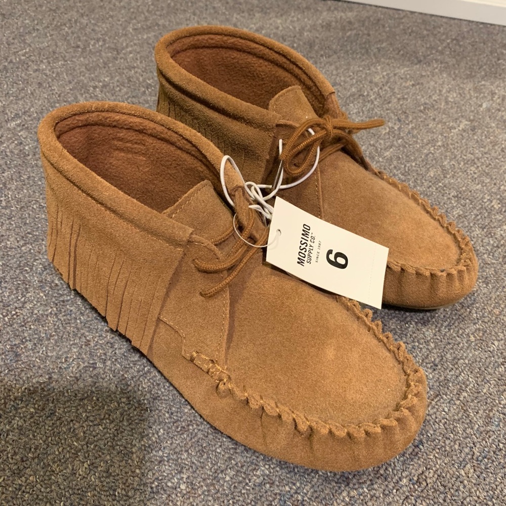 Mossimo moccasin slipper shoes